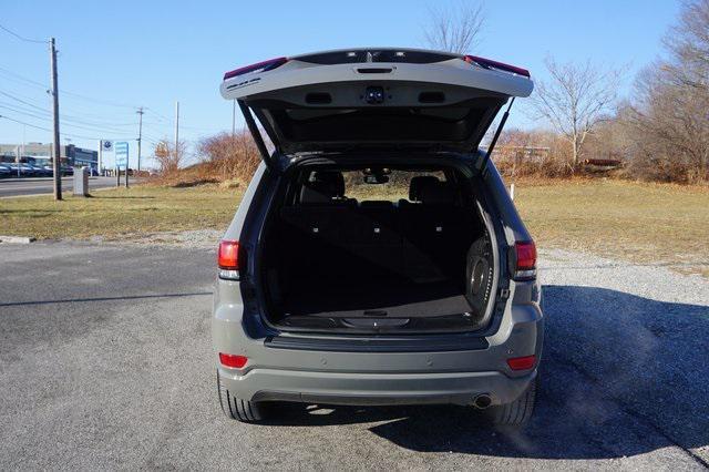 used 2022 Jeep Grand Cherokee car, priced at $32,970