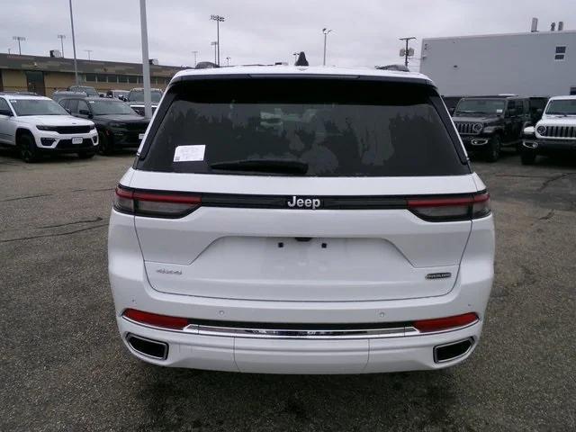 new 2025 Jeep Grand Cherokee car, priced at $54,740