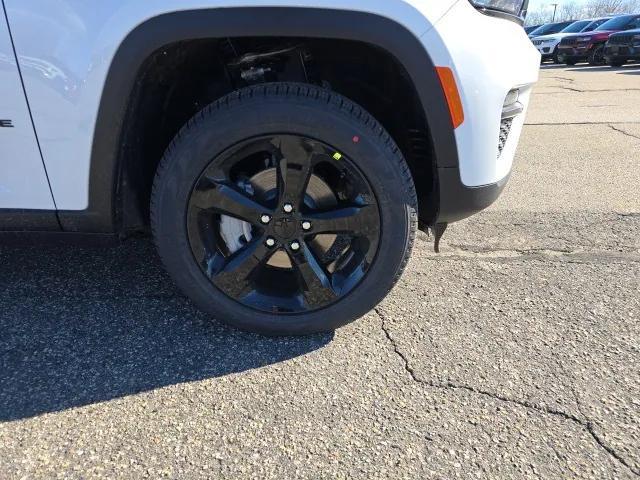 new 2025 Jeep Grand Cherokee car, priced at $47,440