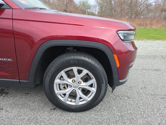 used 2021 Jeep Grand Cherokee L car, priced at $34,987