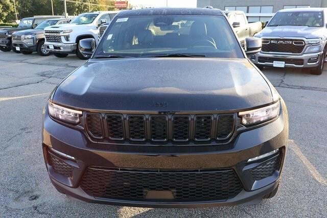 new 2025 Jeep Grand Cherokee car, priced at $49,360