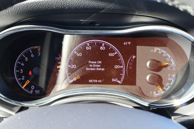 used 2019 Jeep Grand Cherokee car, priced at $20,995