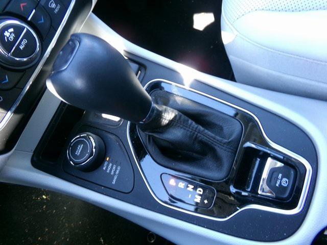 used 2021 Jeep Cherokee car, priced at $26,495