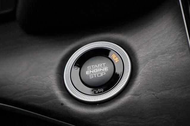 new 2025 Jeep Grand Cherokee car, priced at $47,735