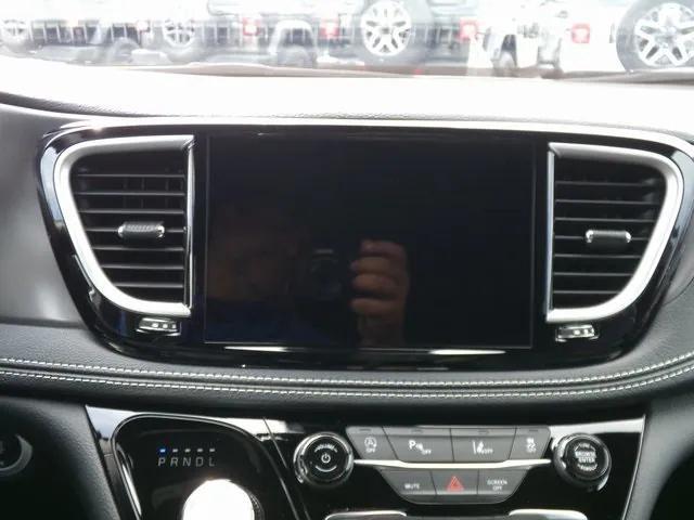 new 2026 Chrysler Pacifica car, priced at $47,335