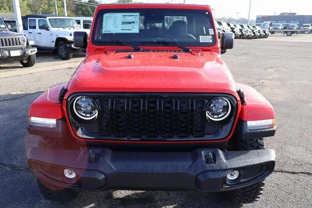 new 2025 Jeep Gladiator car, priced at $48,385