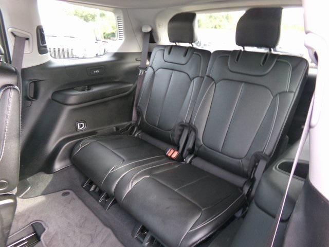 used 2023 Jeep Grand Cherokee L car, priced at $30,995