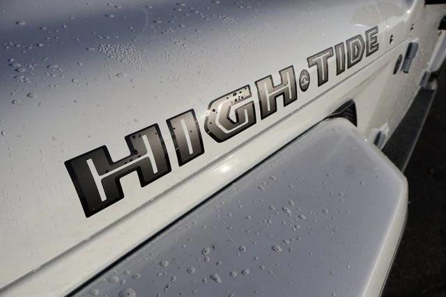 new 2025 Jeep Gladiator car, priced at $44,190