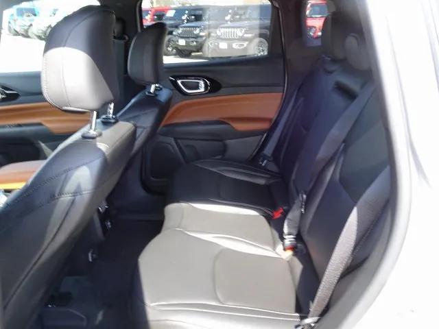 new 2025 Jeep Compass car, priced at $33,835