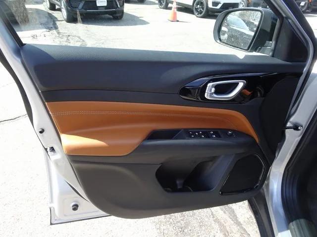 new 2025 Jeep Compass car, priced at $33,835