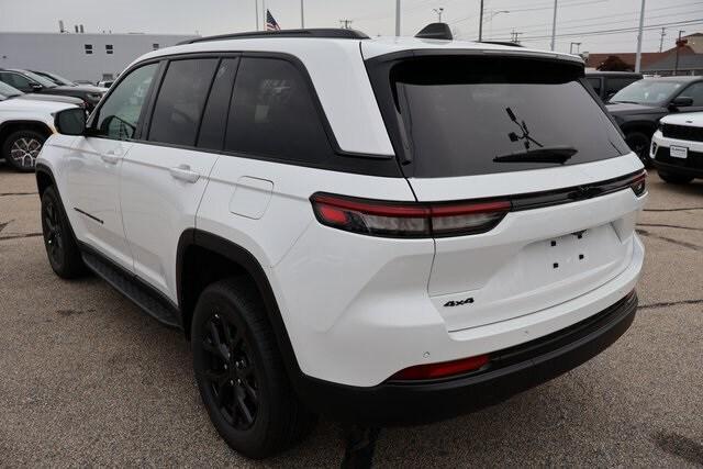 new 2025 Jeep Grand Cherokee car, priced at $44,260