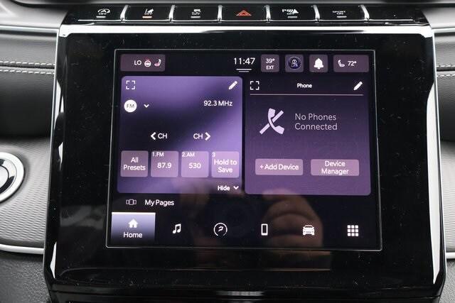 new 2025 Jeep Grand Cherokee car, priced at $44,260