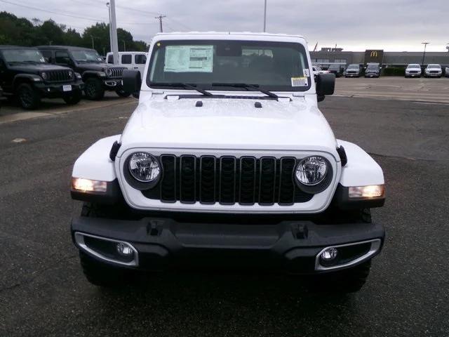 new 2025 Jeep Gladiator car, priced at $45,065