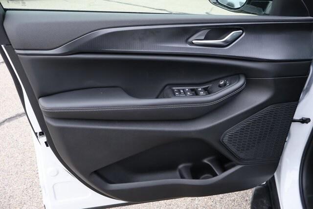 new 2025 Jeep Grand Cherokee car, priced at $44,260