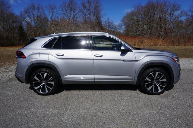 used 2024 Volkswagen Atlas Cross Sport car, priced at $42,987