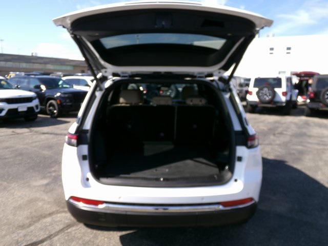 used 2023 Jeep Grand Cherokee car, priced at $34,995