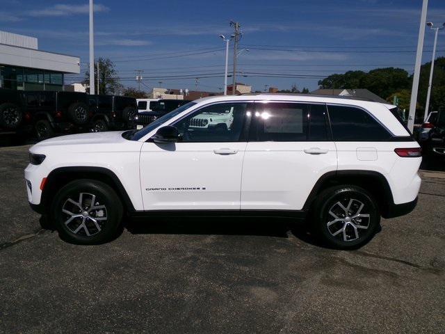 used 2023 Jeep Grand Cherokee car, priced at $34,995