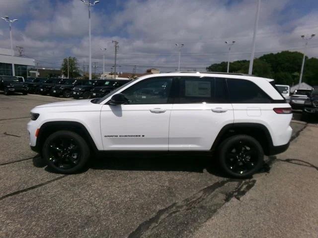 new 2025 Jeep Grand Cherokee car, priced at $46,526