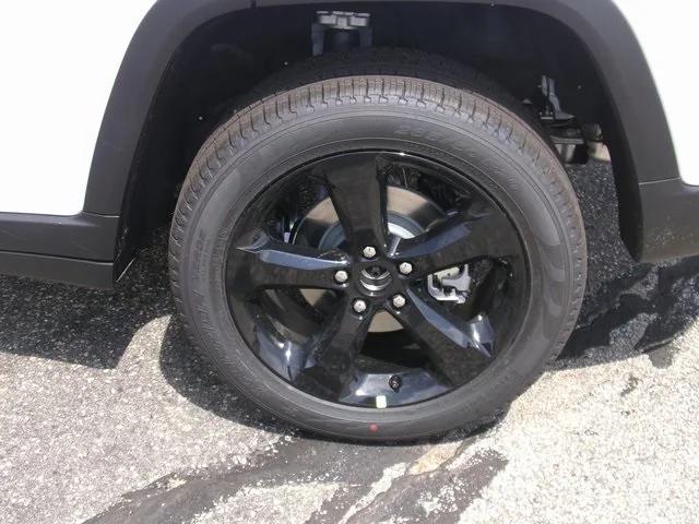 new 2025 Jeep Grand Cherokee car, priced at $46,526