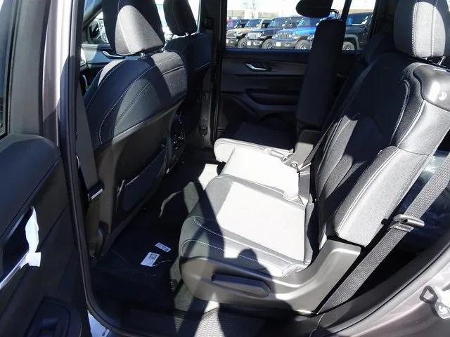 new 2025 Jeep Grand Cherokee L car, priced at $43,170
