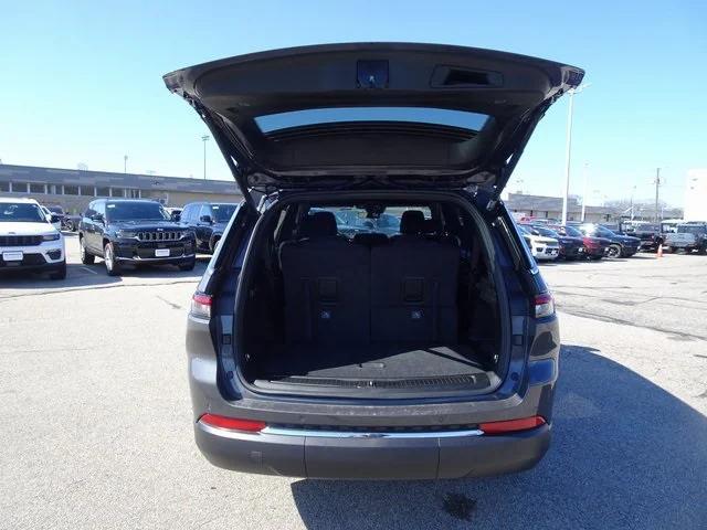 new 2025 Jeep Grand Cherokee L car, priced at $43,170