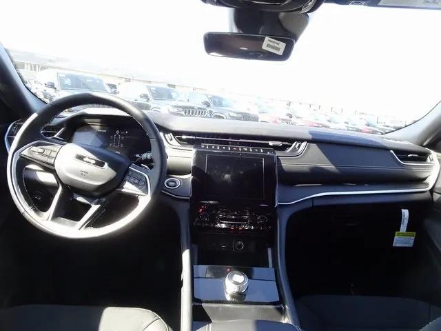 new 2025 Jeep Grand Cherokee L car, priced at $43,170