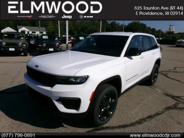 new 2025 Jeep Grand Cherokee car, priced at $44,875