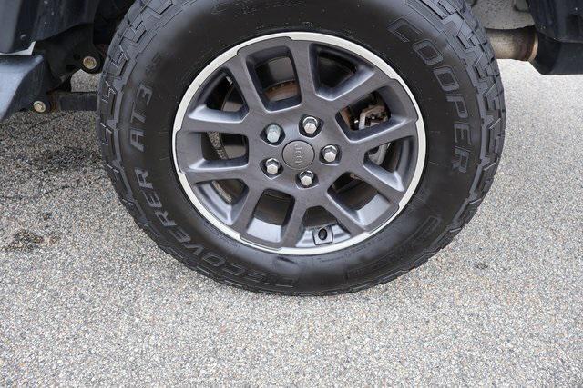 used 2020 Jeep Gladiator car, priced at $28,495