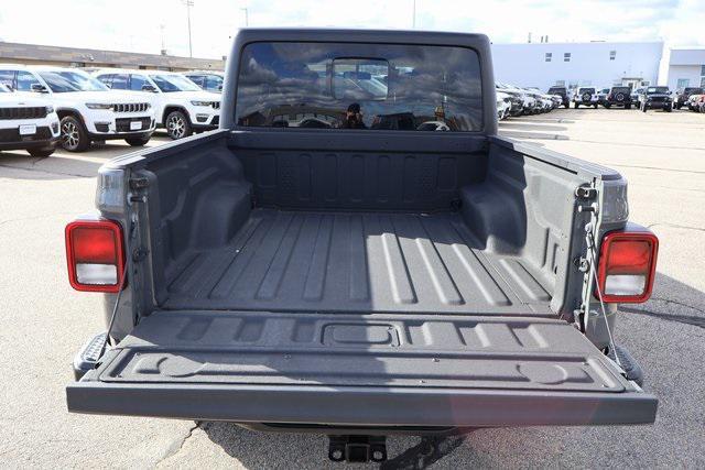 used 2022 Jeep Gladiator car, priced at $32,995