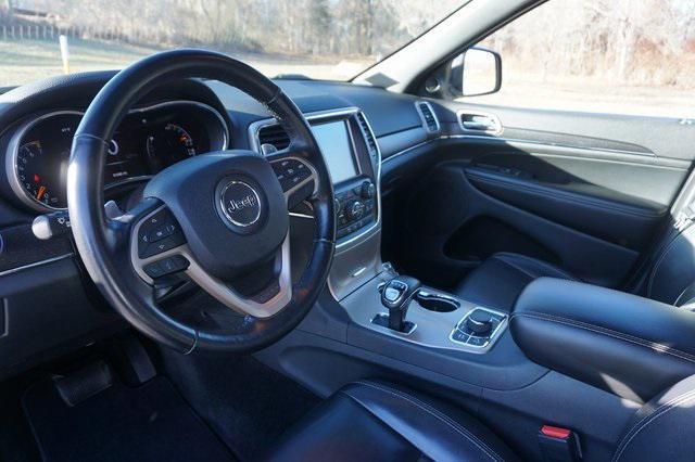 used 2015 Jeep Grand Cherokee car, priced at $17,888