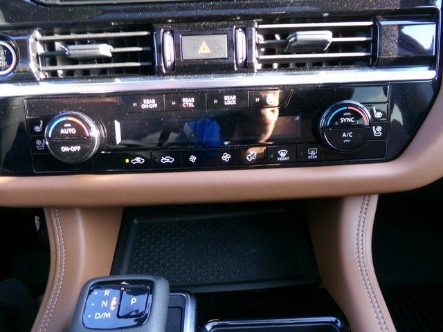 used 2024 Nissan Pathfinder car, priced at $43,995