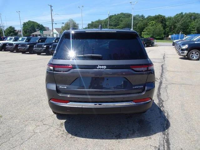 new 2024 Jeep Grand Cherokee car, priced at $46,935