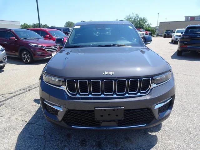 new 2024 Jeep Grand Cherokee car, priced at $46,935