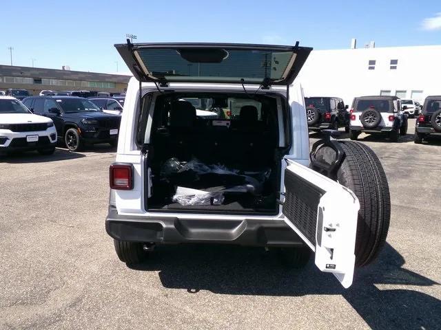 new 2025 Jeep Wrangler car, priced at $49,175