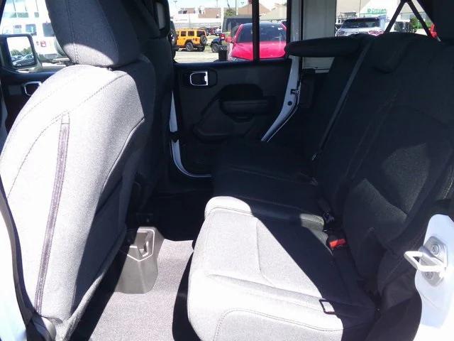 new 2025 Jeep Wrangler car, priced at $49,175