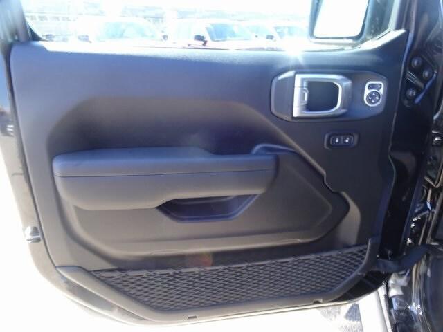 new 2025 Jeep Wrangler car, priced at $76,335