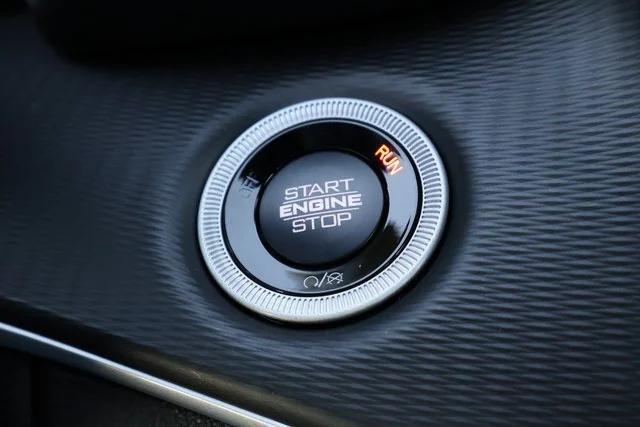 new 2025 Jeep Grand Cherokee L car, priced at $47,625