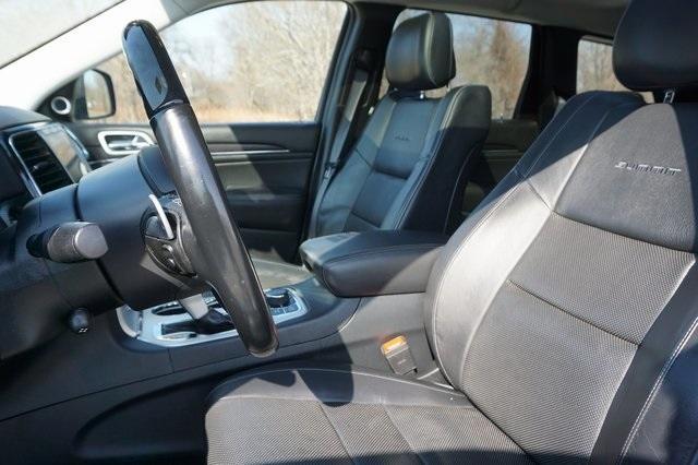 used 2020 Jeep Grand Cherokee car, priced at $33,750
