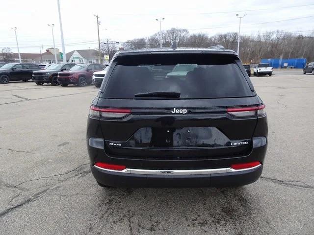 new 2025 Jeep Grand Cherokee car, priced at $42,795