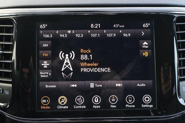 used 2021 Jeep Grand Cherokee car, priced at $23,995