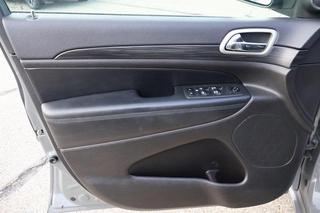 used 2021 Jeep Grand Cherokee car, priced at $23,995