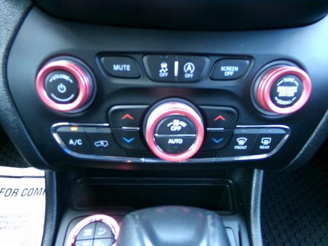 used 2022 Jeep Cherokee car, priced at $29,995
