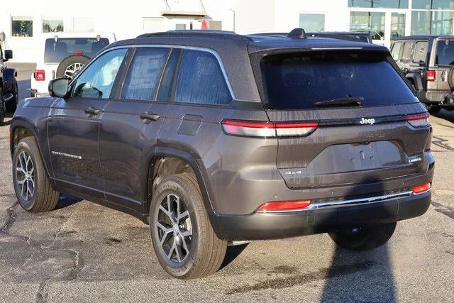 new 2025 Jeep Grand Cherokee car, priced at $45,760