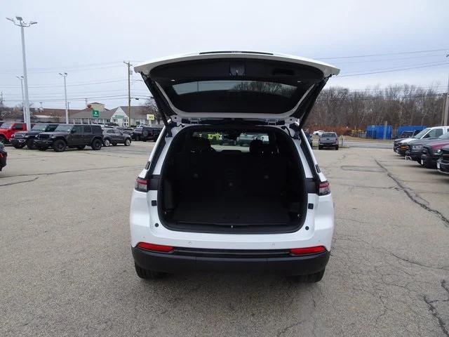 new 2025 Jeep Grand Cherokee car, priced at $50,365