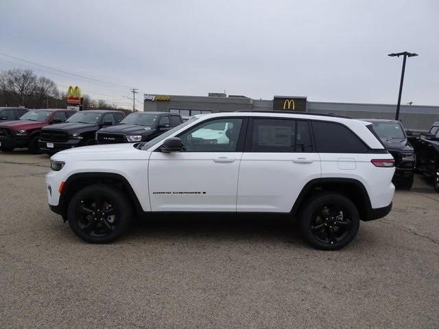 new 2025 Jeep Grand Cherokee car, priced at $50,365