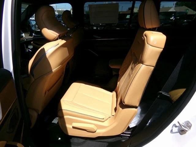 new 2025 Jeep Grand Cherokee L car, priced at $59,571
