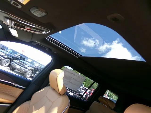 new 2025 Jeep Grand Cherokee L car, priced at $59,571