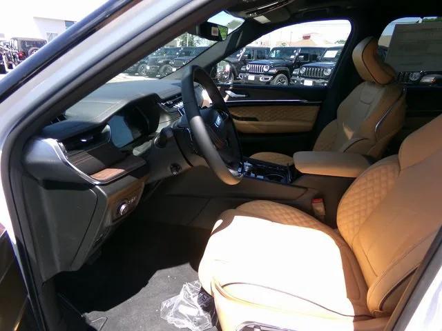new 2025 Jeep Grand Cherokee L car, priced at $59,571