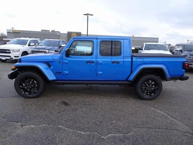 new 2025 Jeep Gladiator car, priced at $40,935