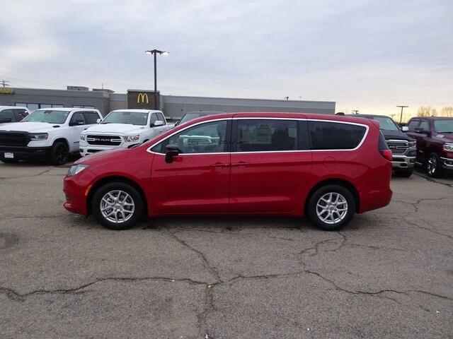 new 2025 Chrysler Voyager car, priced at $39,485